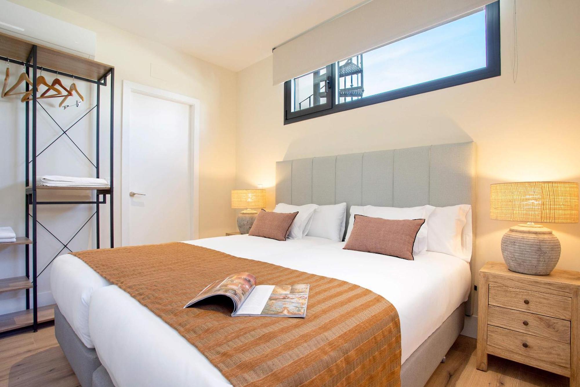 Apartment Genteel Rodrigo Caro Seville
